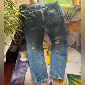 Zara denim jeans size 6 
Love me or leave me embroidered